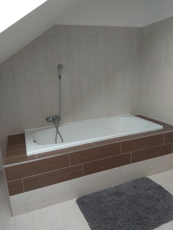 Apartmany Pod Lesem Bohutín Exteriör bild