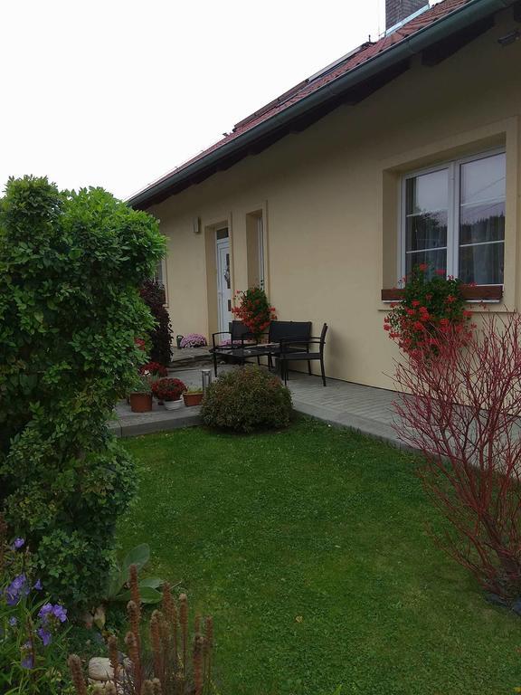 Apartmany Pod Lesem Bohutín Exteriör bild