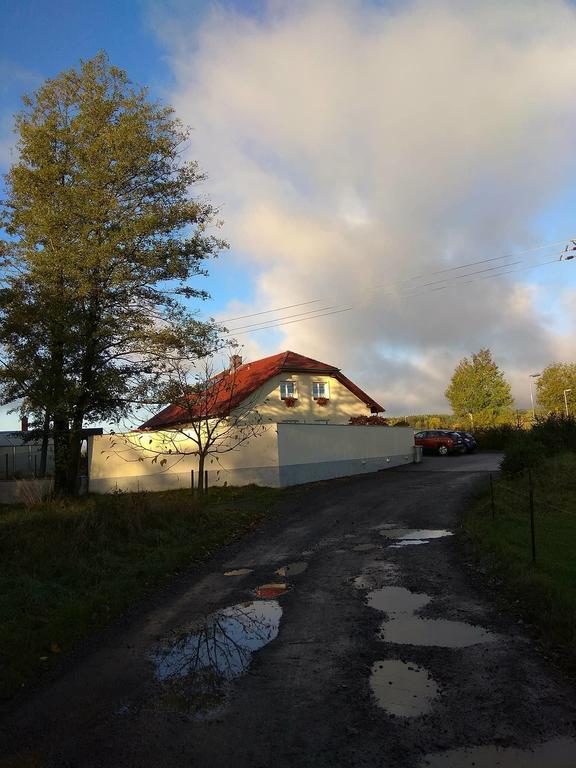 Apartmany Pod Lesem Bohutín Exteriör bild